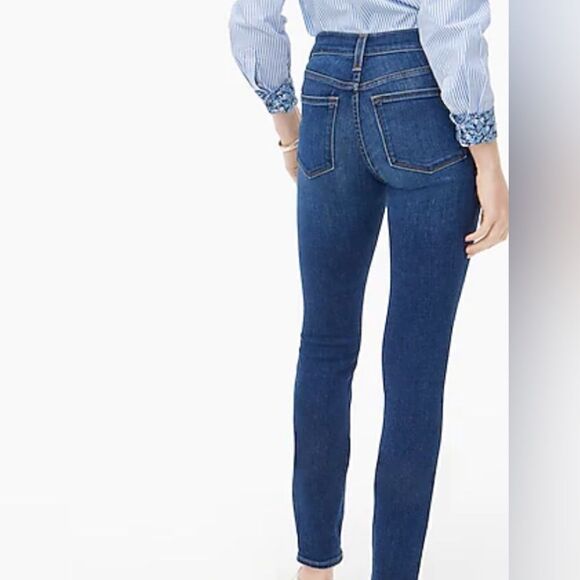 J crew 8” mid rise skinny jeans - Picture 3 of 9